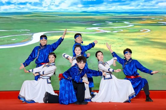 农业银行总行机关举办2026年新春团拜会