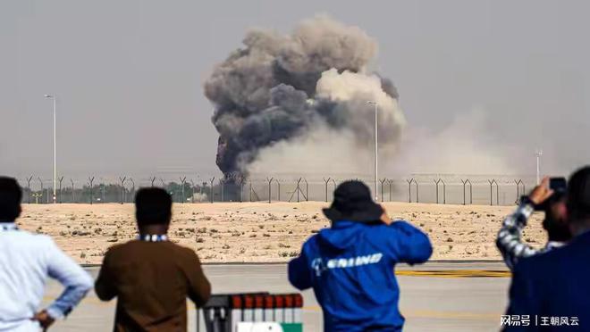 【巴基斯坦坠机新冠疫情,哈萨克斯坦坠机事故新进展】