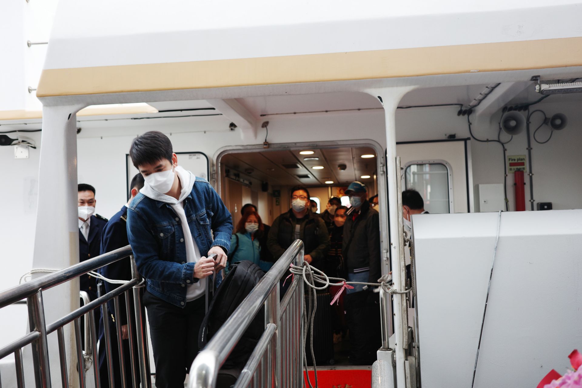 【深圳机场疫情扩散