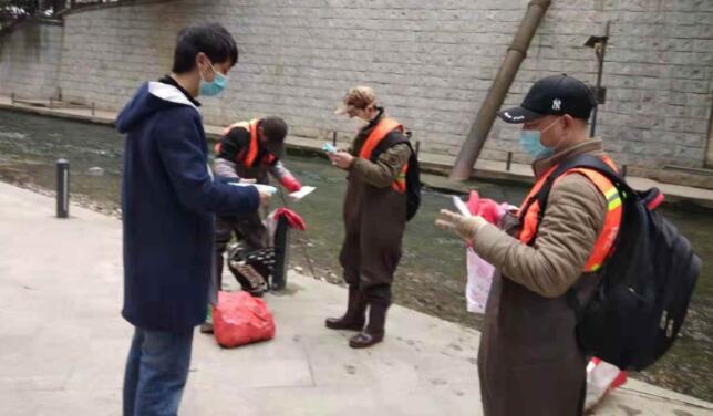 【严防严控疫情_严格防控】