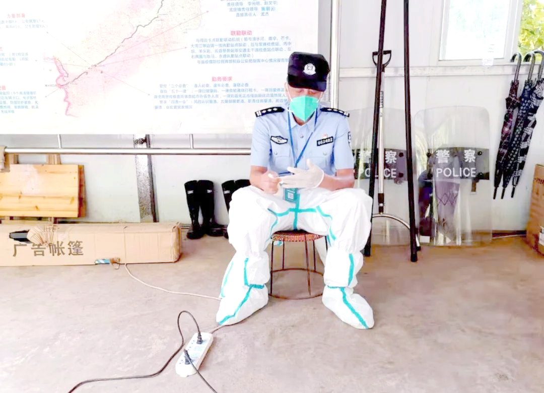 【警察疫情防控,警察疫情防控宣传标语】 【警察疫情防控,警察疫情防控宣传标语】