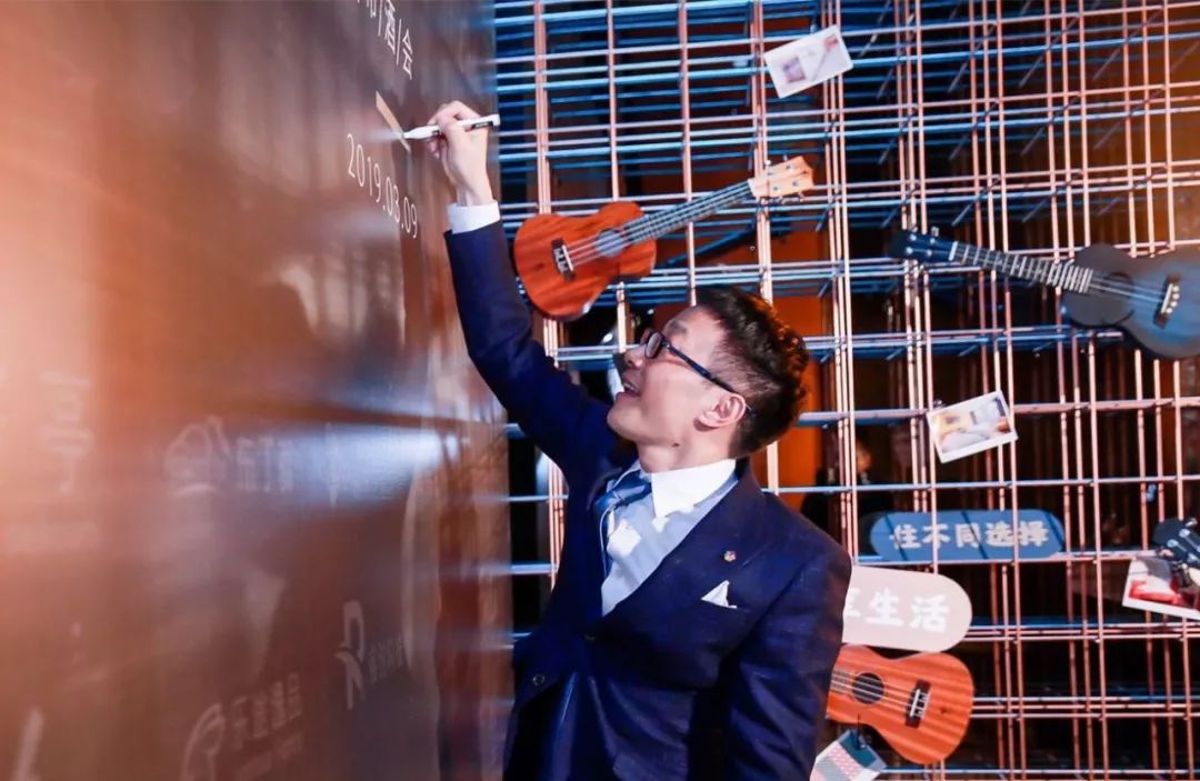 【布丁酒店朱晖谈疫情，布丁酒店ceo朱晖简介】