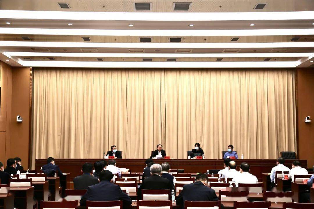 【召开疫情,召开疫情防控专题会】